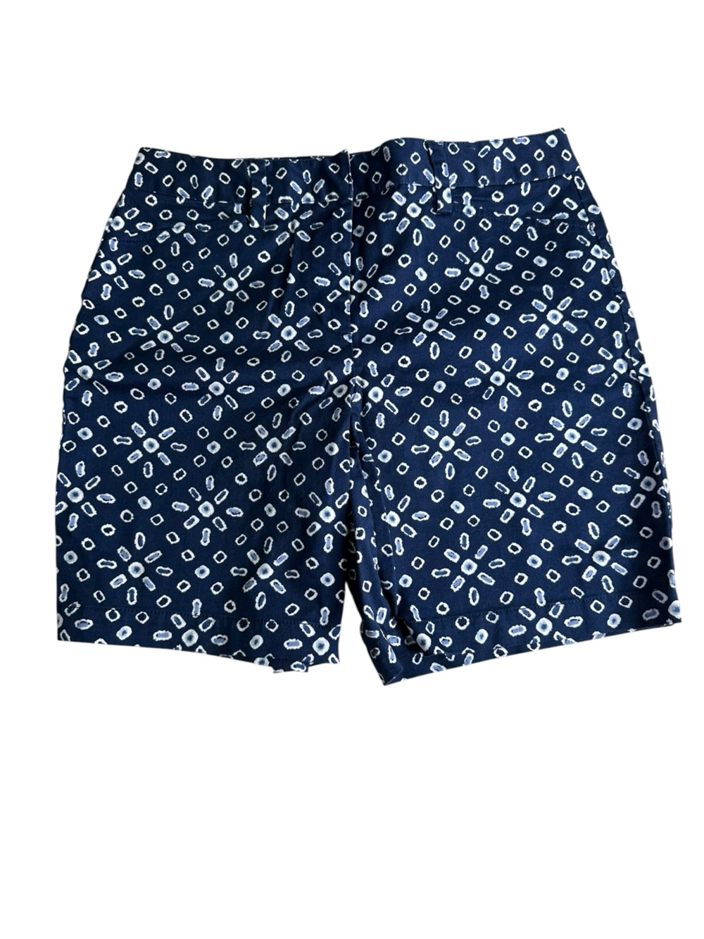 Lands’ End Women’s Mid Rise Bermuda Geometric Shorts. Size 6
